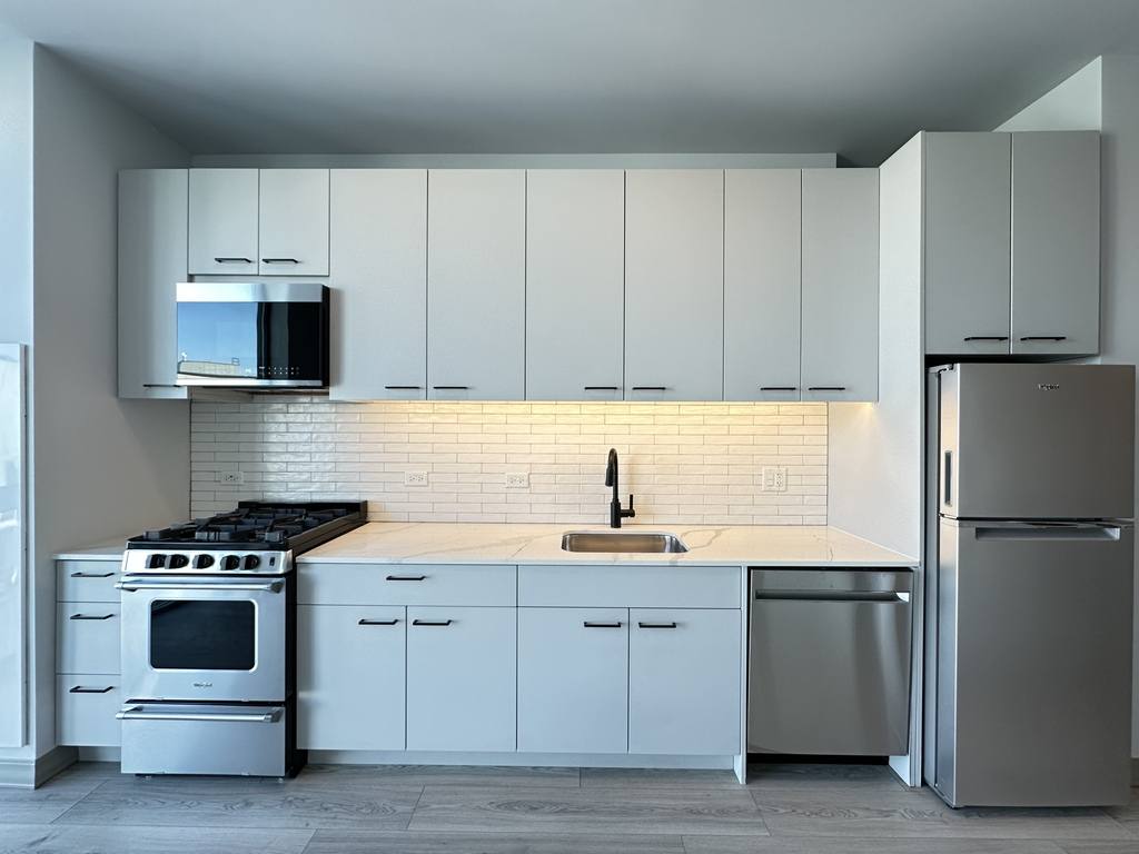 Apartment for rent at 2153 Elston #P017, Chicago, IL 60614