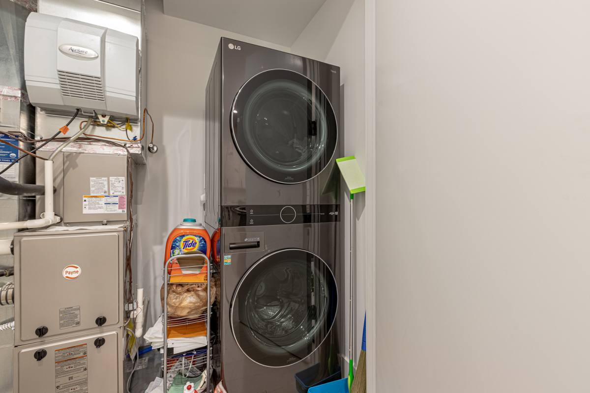 Apartment for rent at 1701 W Webster #702, Chicago, IL 60614