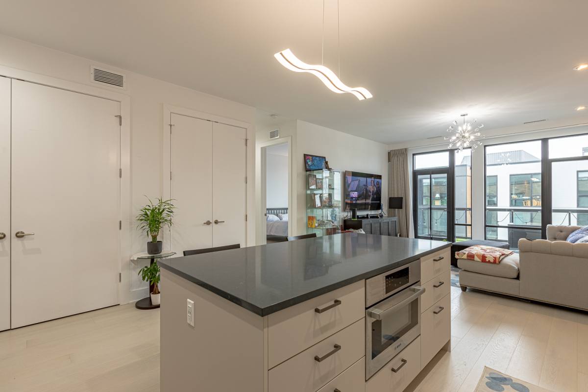 Apartment for rent at 1701 W Webster #702, Chicago, IL 60614