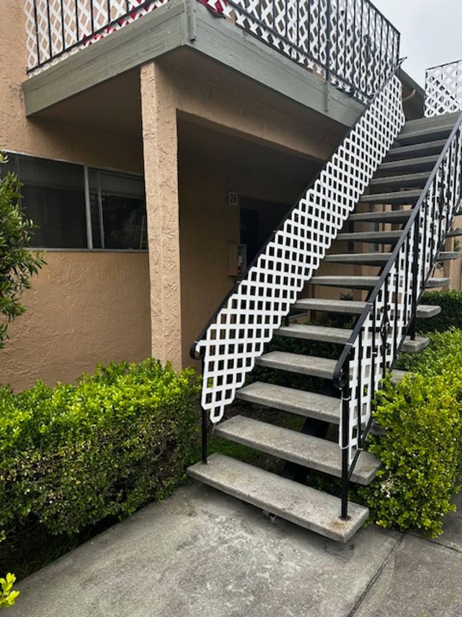 Apartment for rent at 2041 Miramonte Ave, San Leandro, CA 94578
