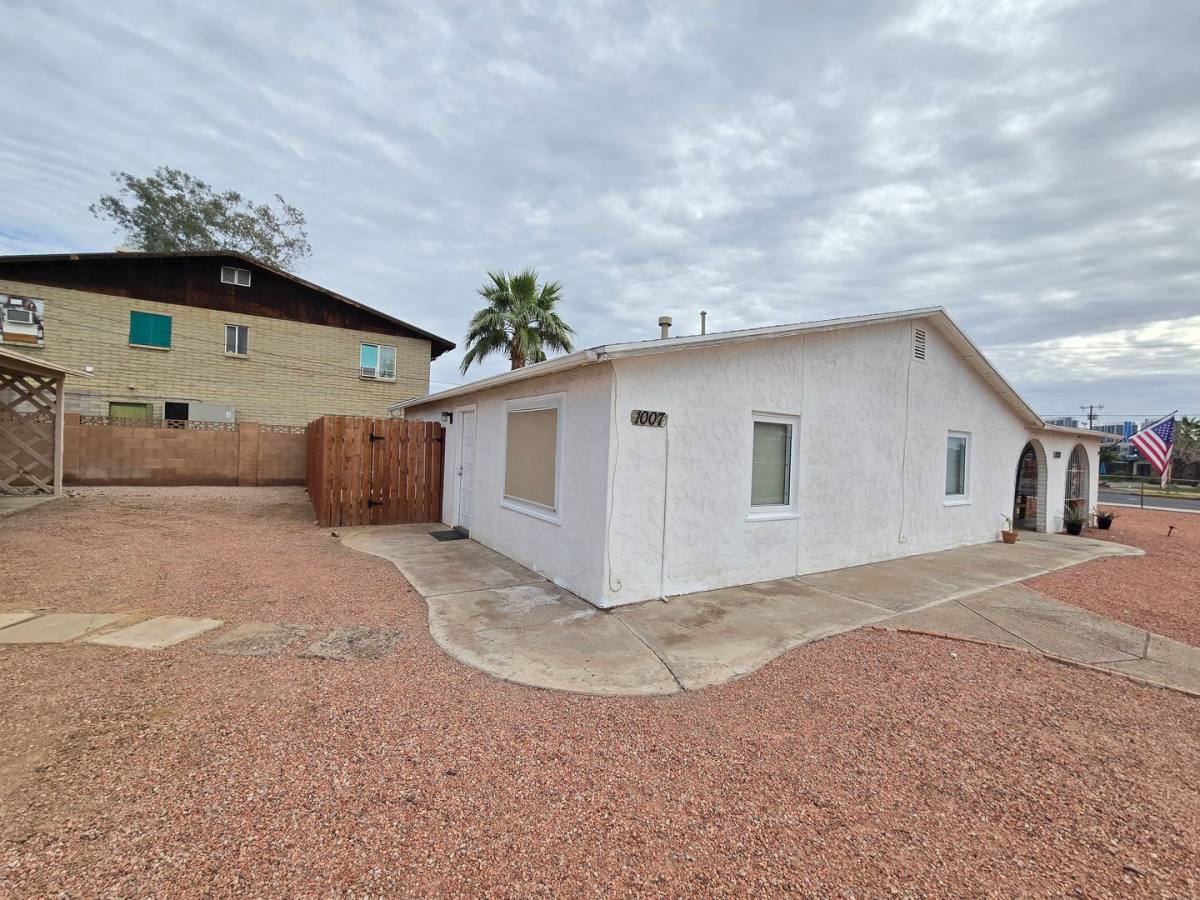 Apartment for rent at 1007 N Scovel, Tempe, AZ 85281