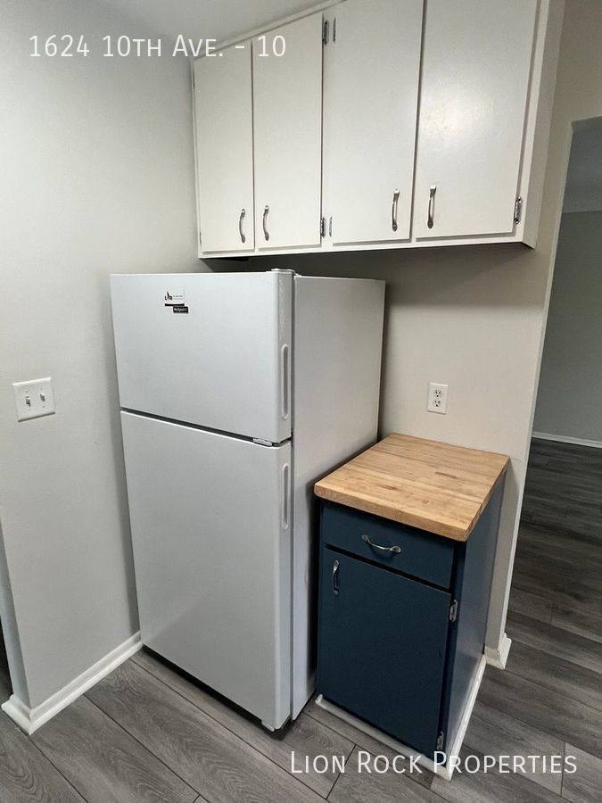 Apartment for rent at 1624 10th Ave #4, Newport, MN 55055