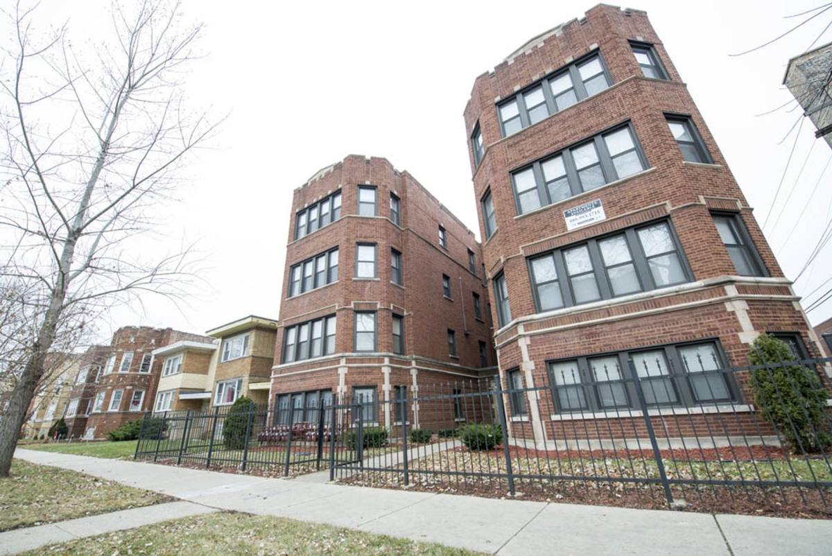 Apartment for rent at 7914 S Hermitage Ave, Chicago, IL 60620
