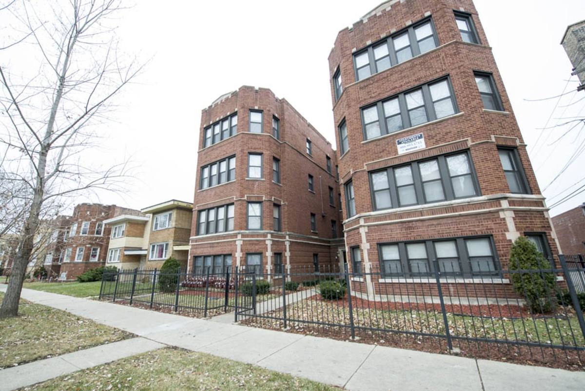 Apartment for rent at 7914 S Hermitage Ave, Chicago, IL 60620