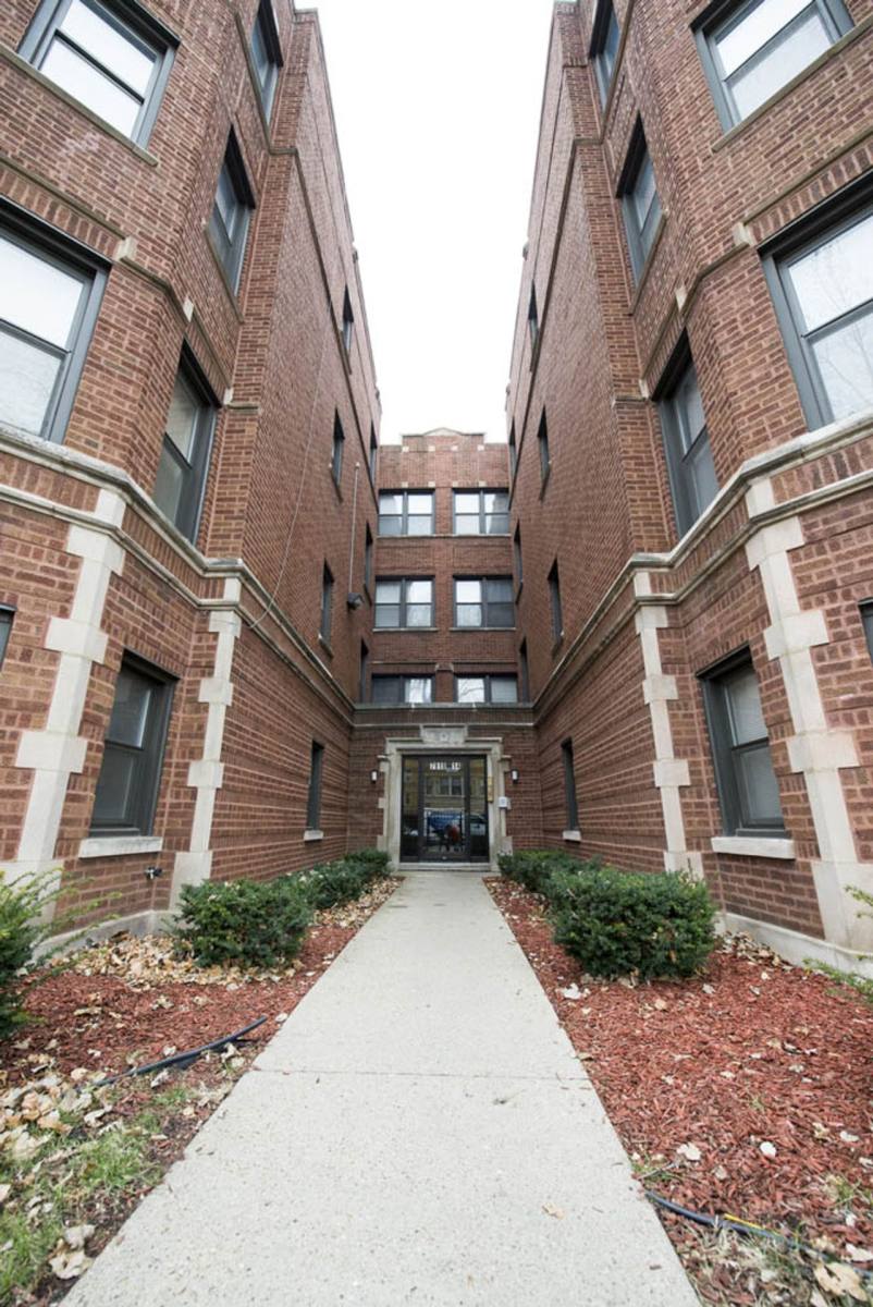 Apartment for rent at 7914 S Hermitage Ave, Chicago, IL 60620