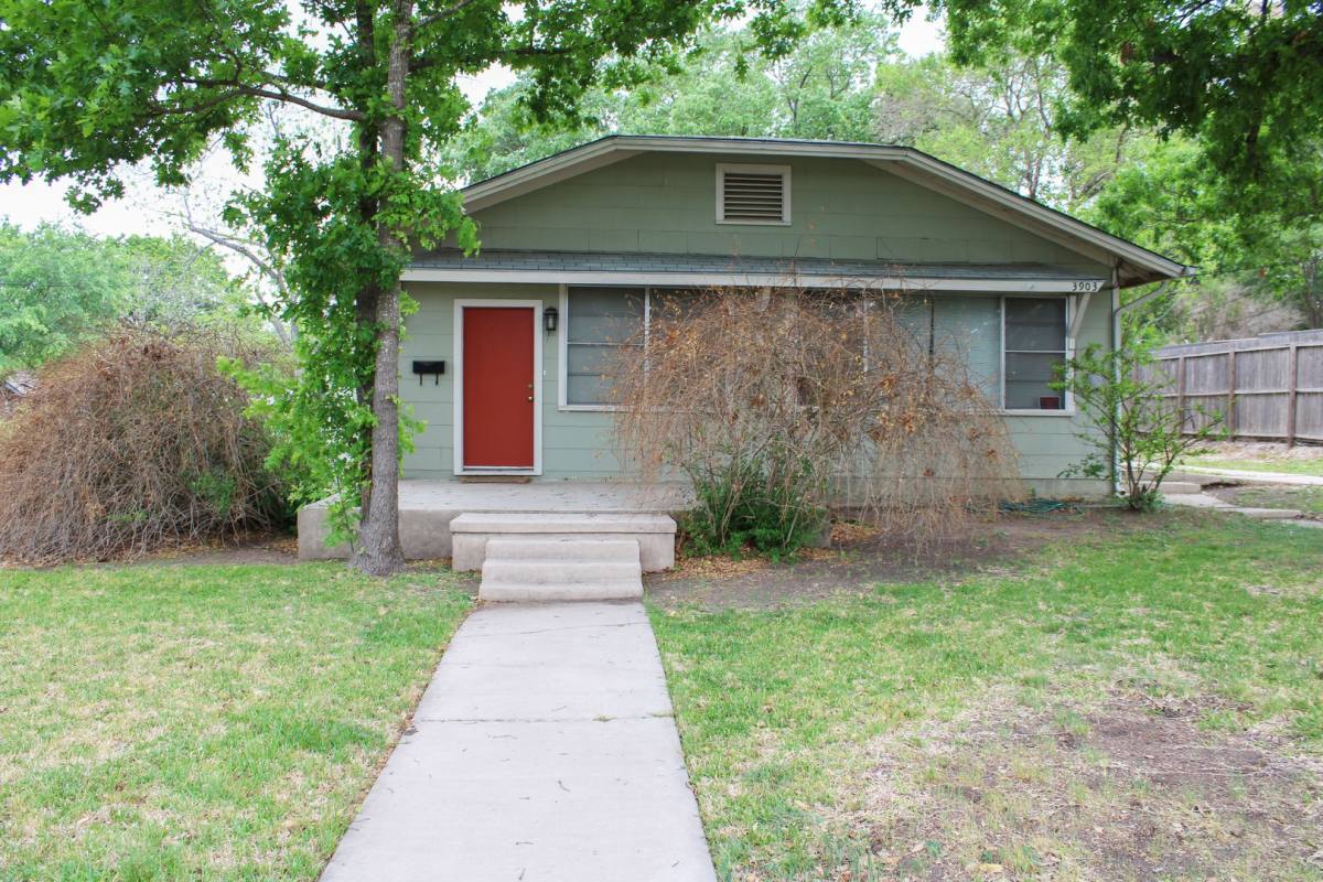 House for rent at 3901 N New Braunfels, San Antonio, TX 78209