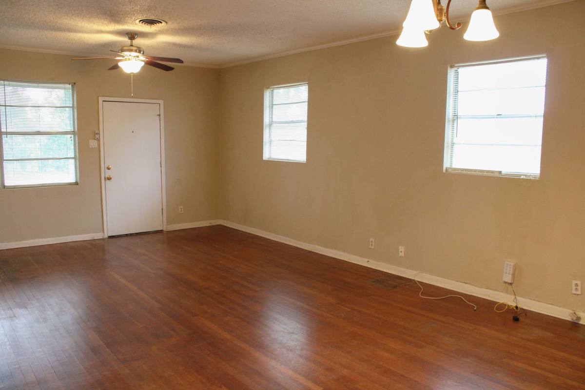 House for rent at 3901 N New Braunfels, San Antonio, TX 78209