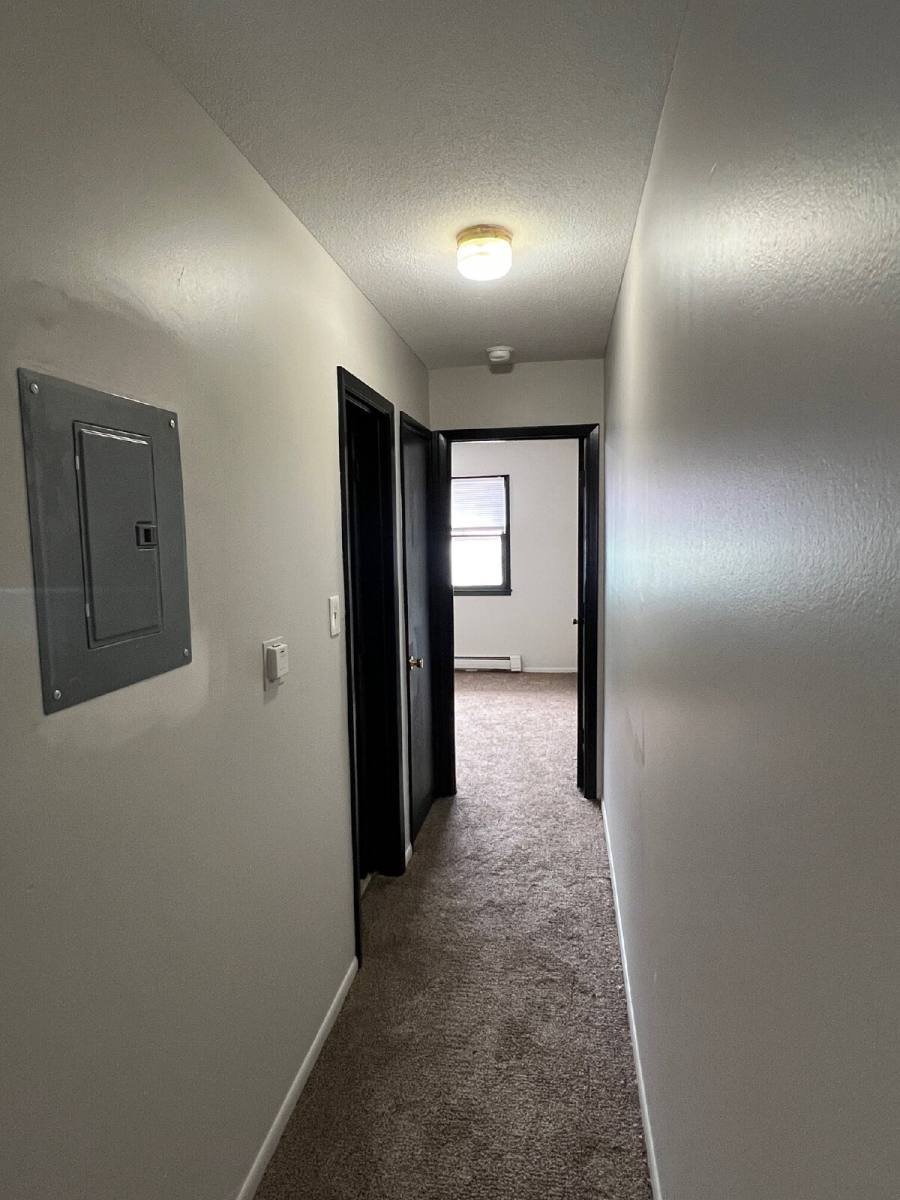Apartment for rent at 2800 30th St #11, Des Moines, IA 50310