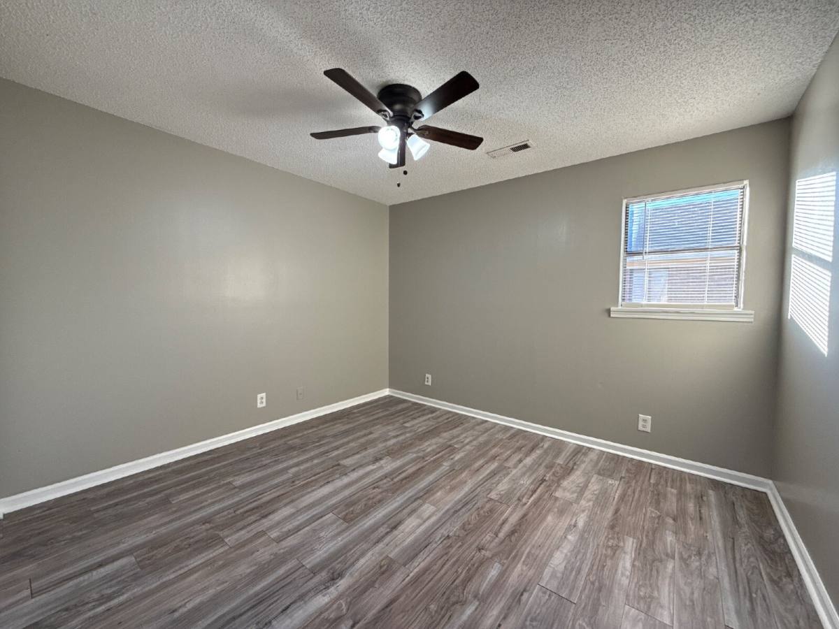 Apartment for rent at 4424 Torrance Dr NW #15, Huntsville, AL 35816