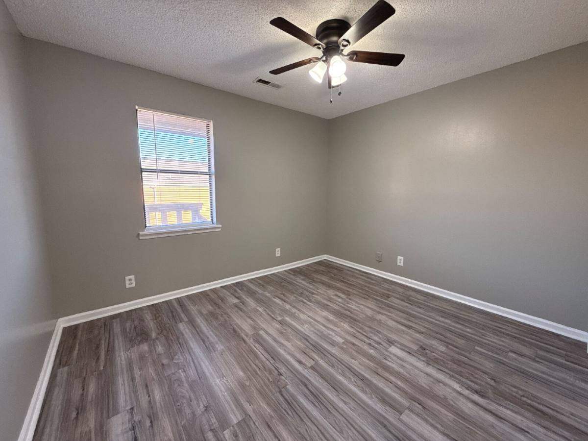 Apartment for rent at 4424 Torrance Dr NW #15, Huntsville, AL 35816