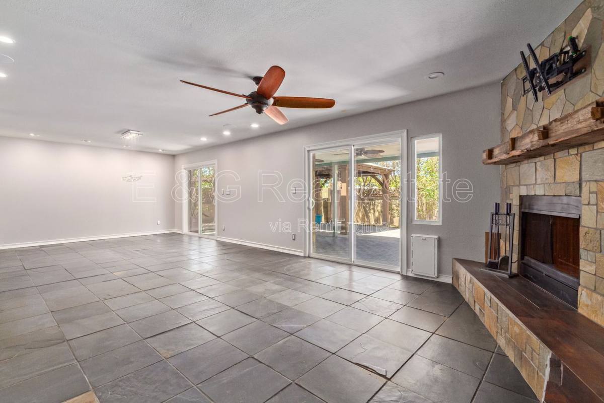 House for rent at 1640 E La Jolla Dr, Tempe, AZ 85282