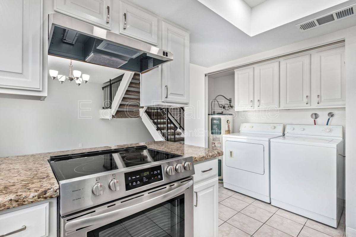 Townhouse for rent at 3905 S Mill Ave, Tempe, AZ 85282