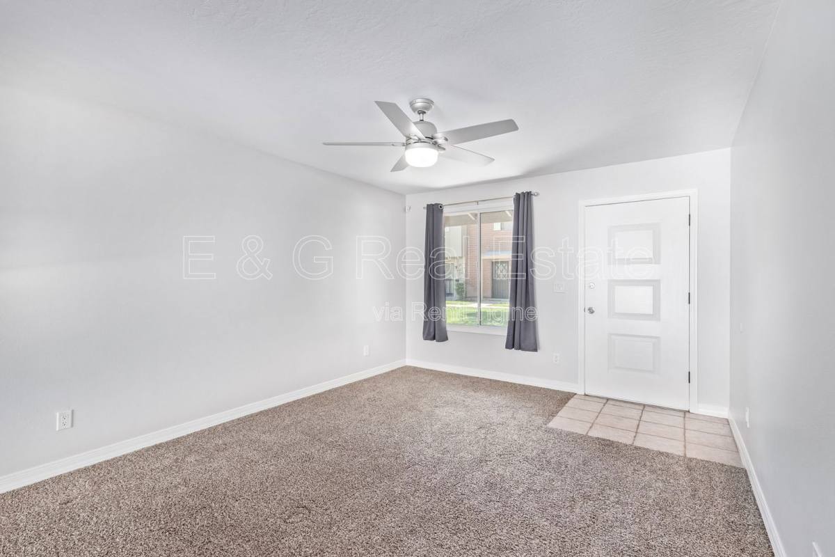 Townhouse for rent at 3905 S Mill Ave, Tempe, AZ 85282