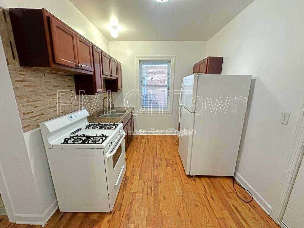Apartment for rent at 5145 W Ferdinand St, Chicago, IL 60644