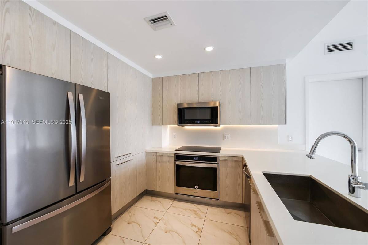 Apartment for rent at 2000 Metropica Way, Fort Lauderdale, FL 33323