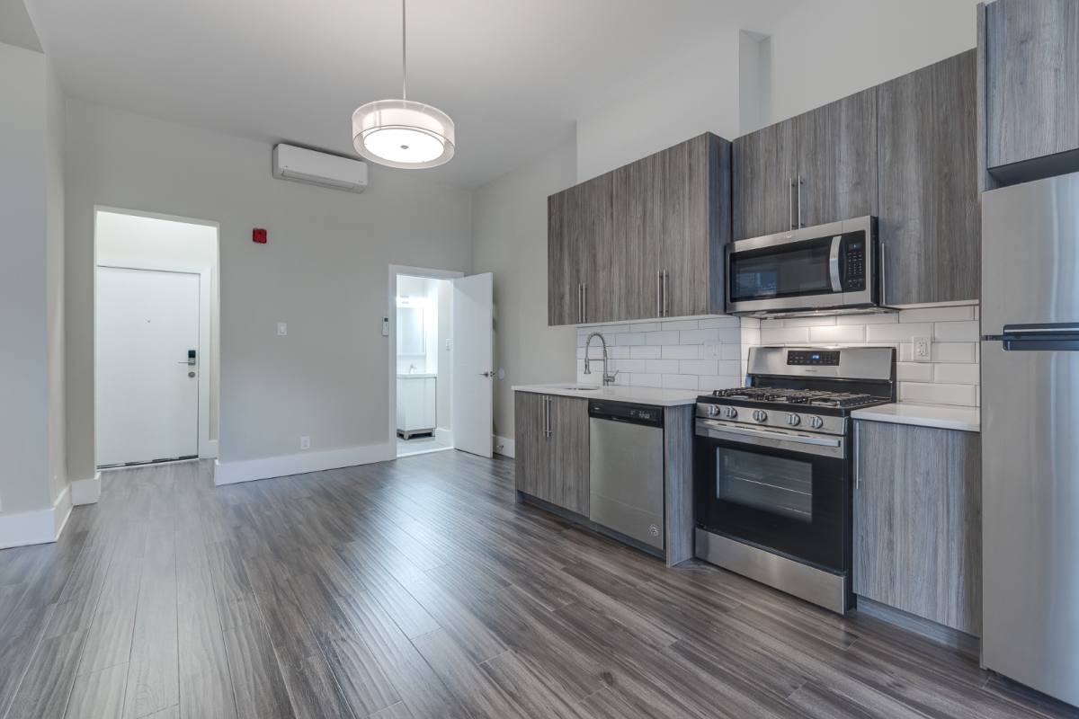 Apartment for rent at 1705 Spruce St #3, Philadelphia, PA 19103