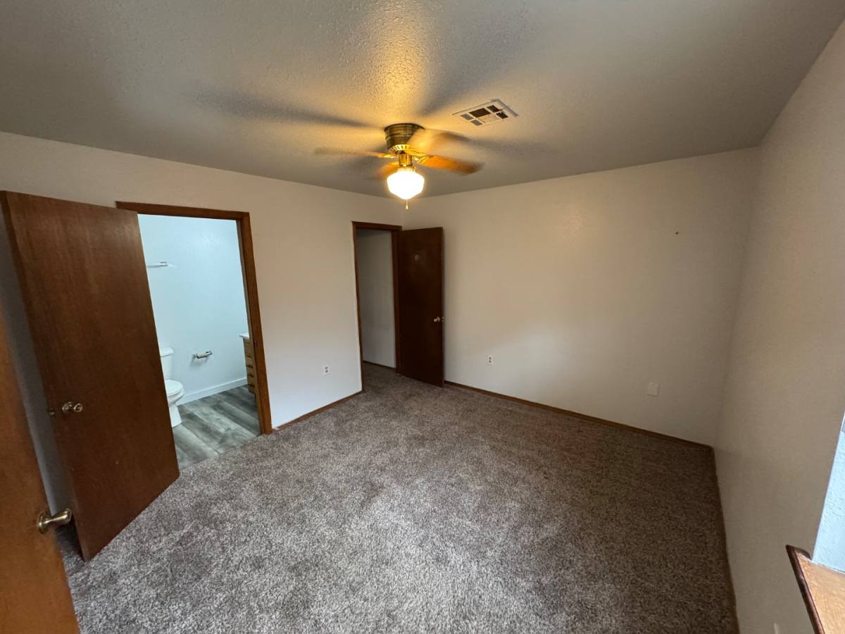 Apartment for rent at 723 N Vinita Ave #28, Tahlequah, OK 74464