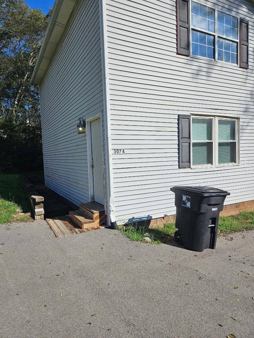 Apartment for rent at 313 Lee Dr #A, Columbia, TN 38401