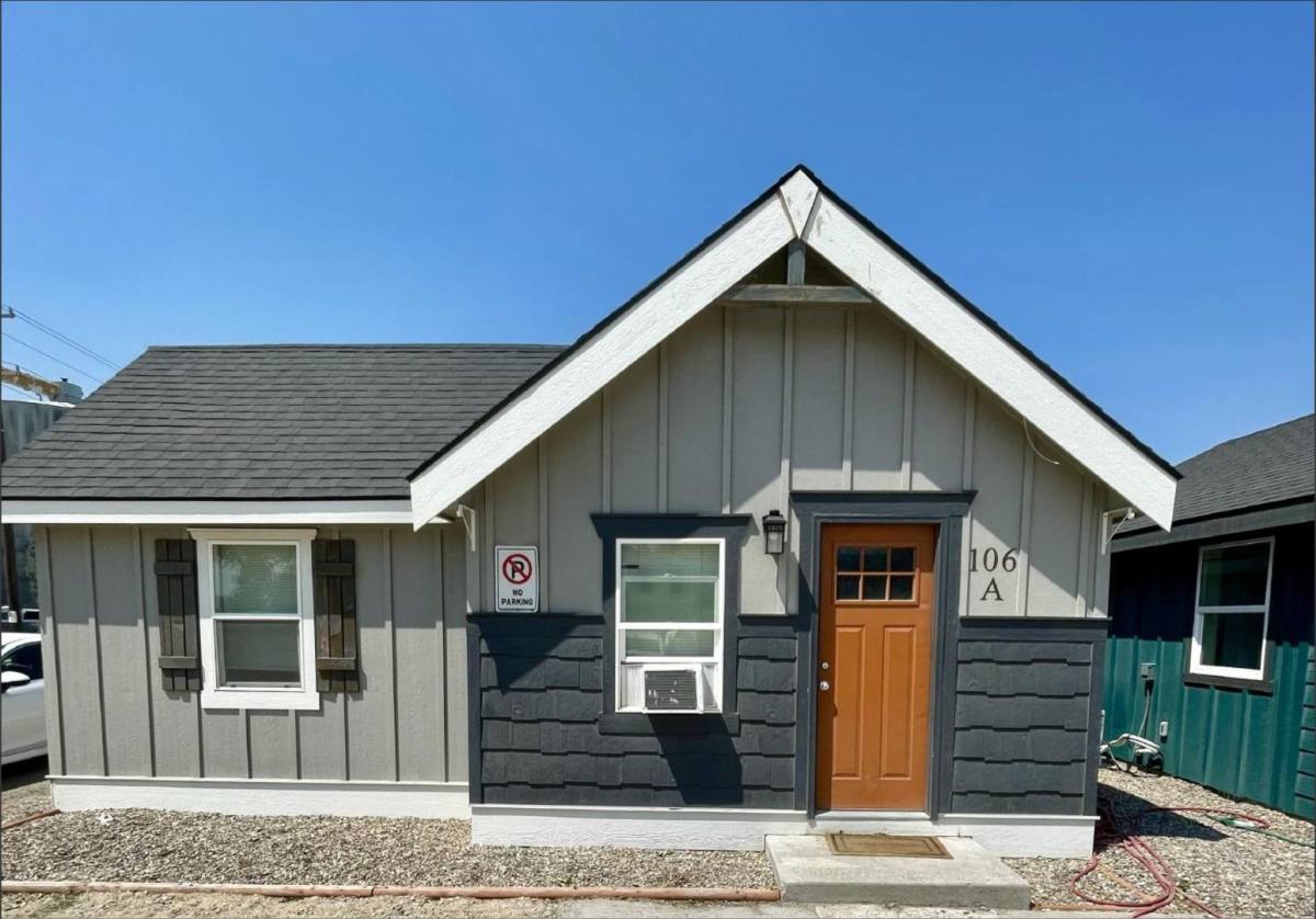 Apartment for rent at 106 E Main St #106, Nyssa, OR 97913