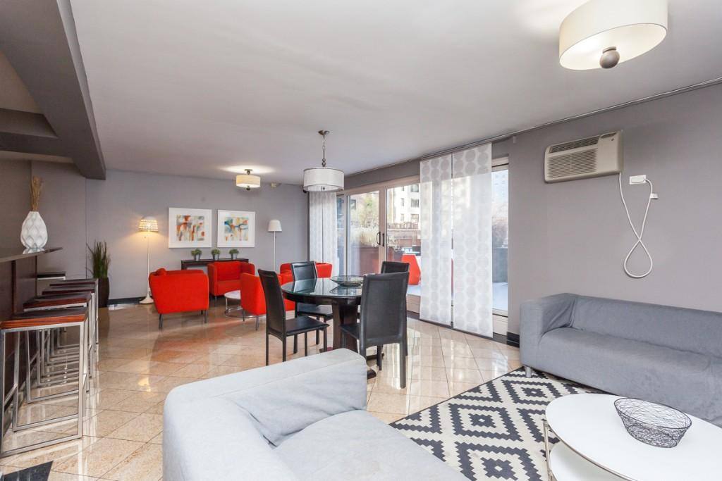 Apartment for rent at 2933 N Sheridan Rd #1208, Chicago, IL 60657