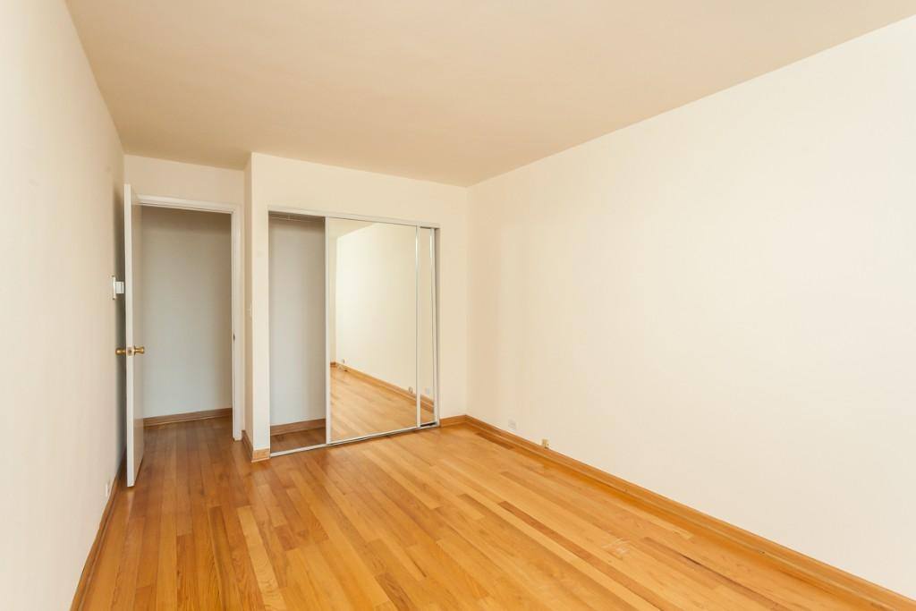 Apartment for rent at 2933 N Sheridan Rd #1208, Chicago, IL 60657