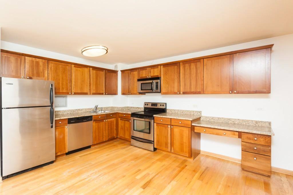 Apartment for rent at 2933 N Sheridan Rd #1208, Chicago, IL 60657