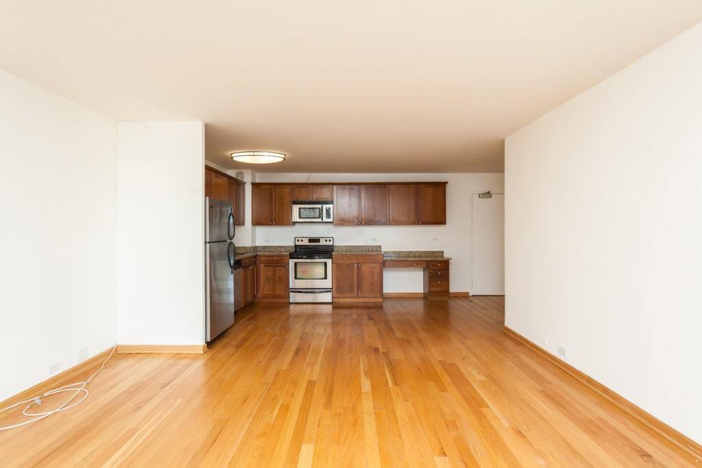 Apartment for rent at 2933 N Sheridan Rd #1208, Chicago, IL 60657