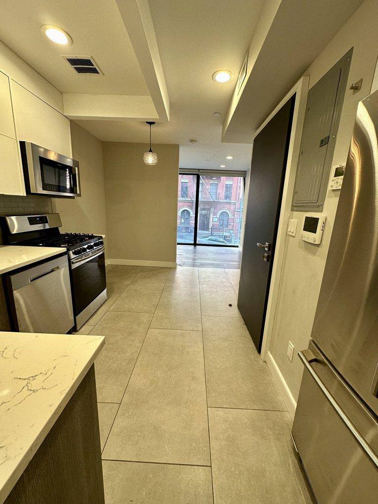 Apartment for rent at 168 E 100th St #201, New York, NY 10029