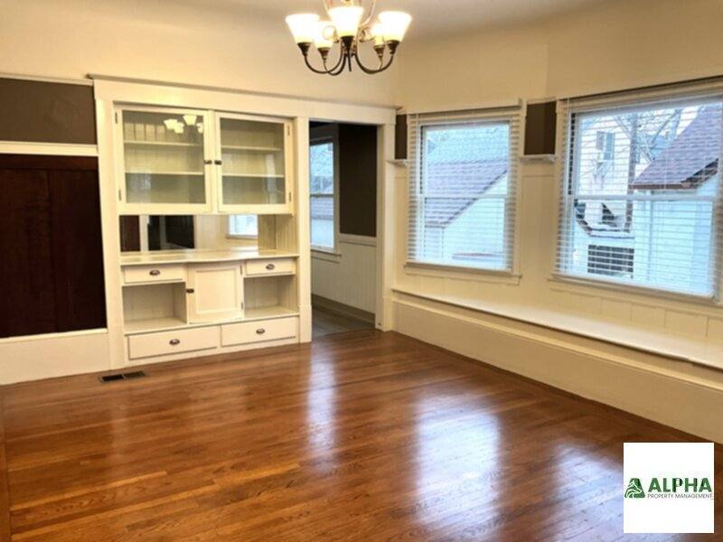 Townhouse for rent at 608 21st St, Sacramento, CA 95811