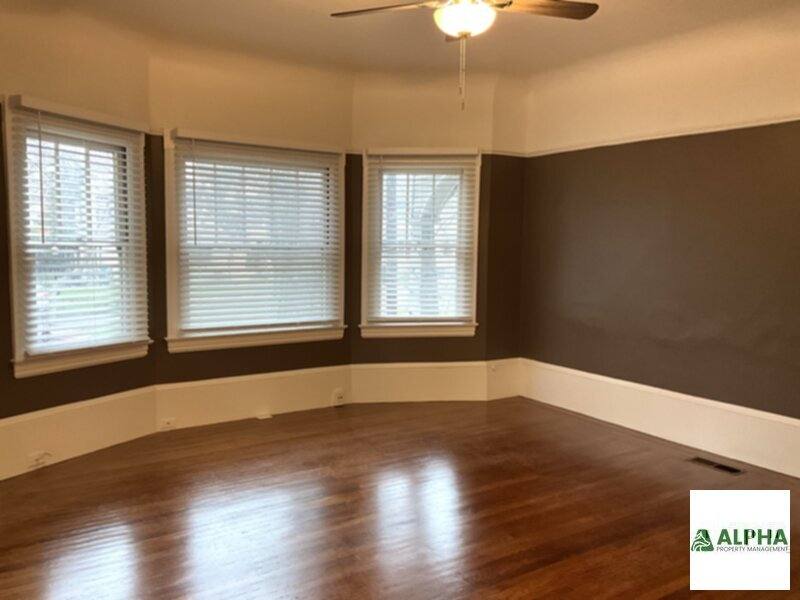 Townhouse for rent at 608 21st St, Sacramento, CA 95811