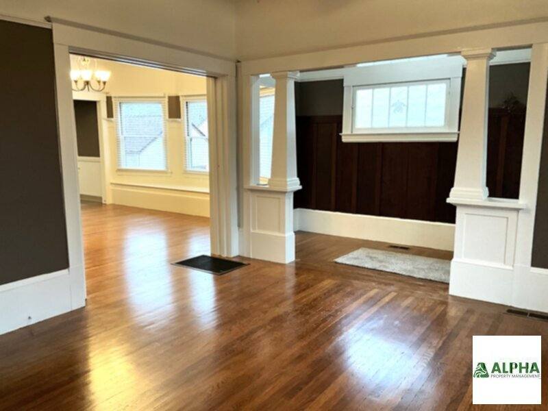 Townhouse for rent at 608 21st St, Sacramento, CA 95811