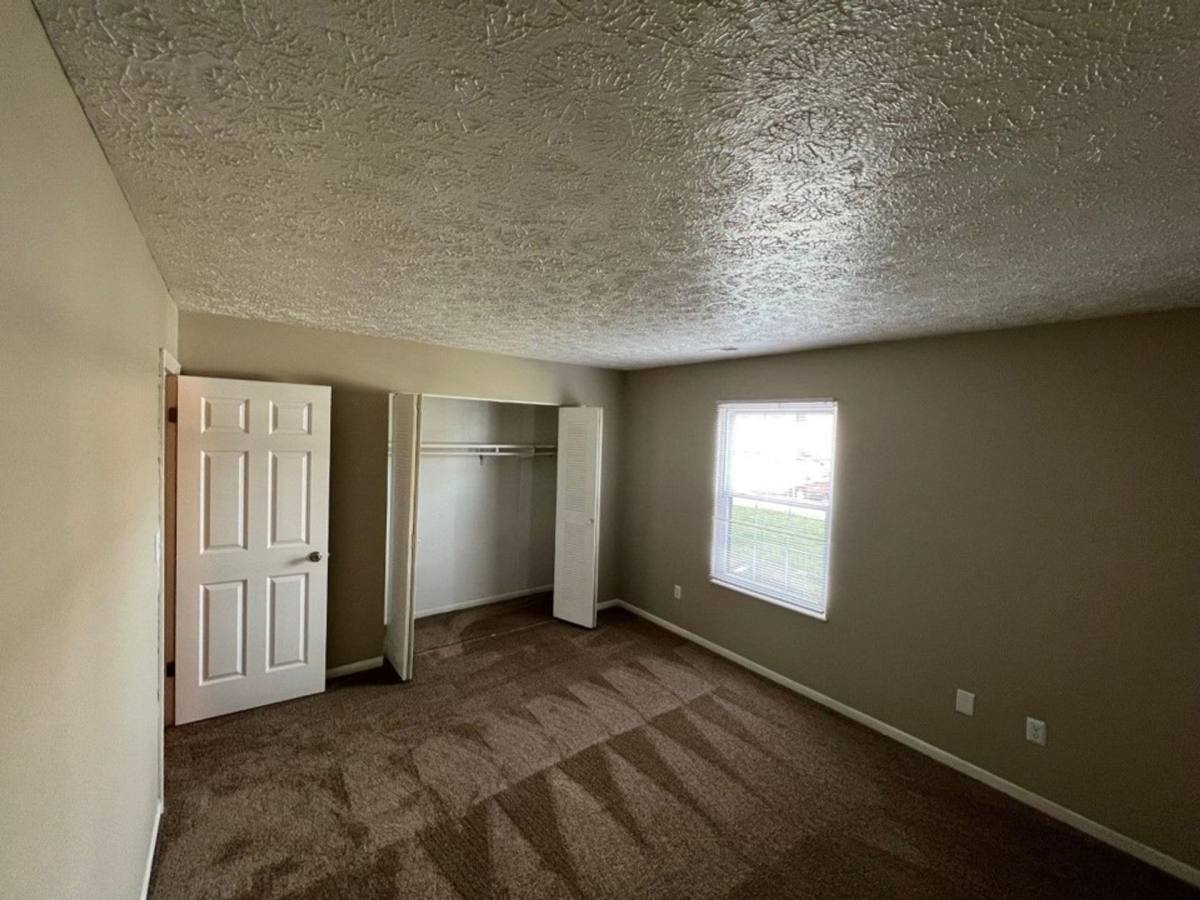Apartment for rent at 1812 N Cross Lakes Circle #A, Anderson, IN 46012
