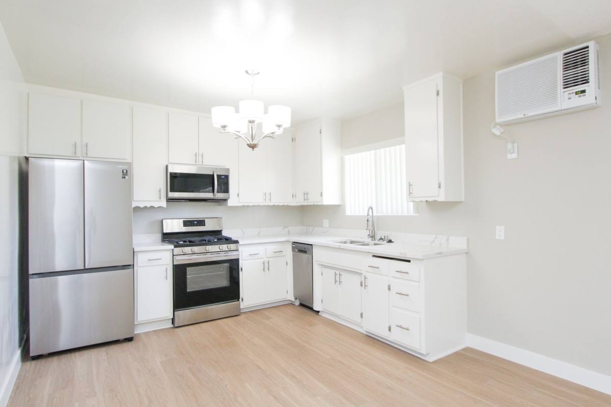 Apartment for rent at 1817-25 Corinth Ave, Los Angeles, CA 90025