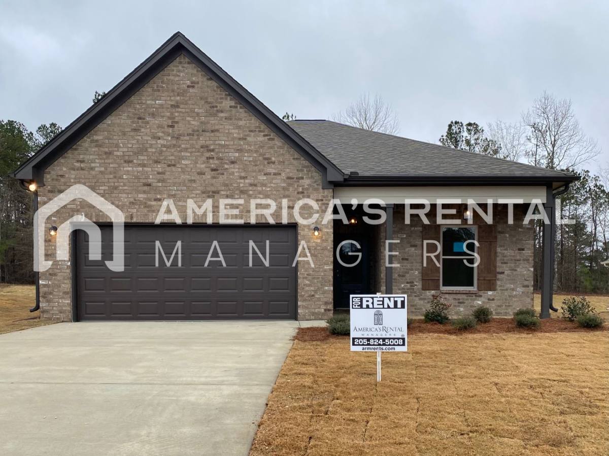 House for rent at 70 Ridge View Circle, Jemison, AL 35085