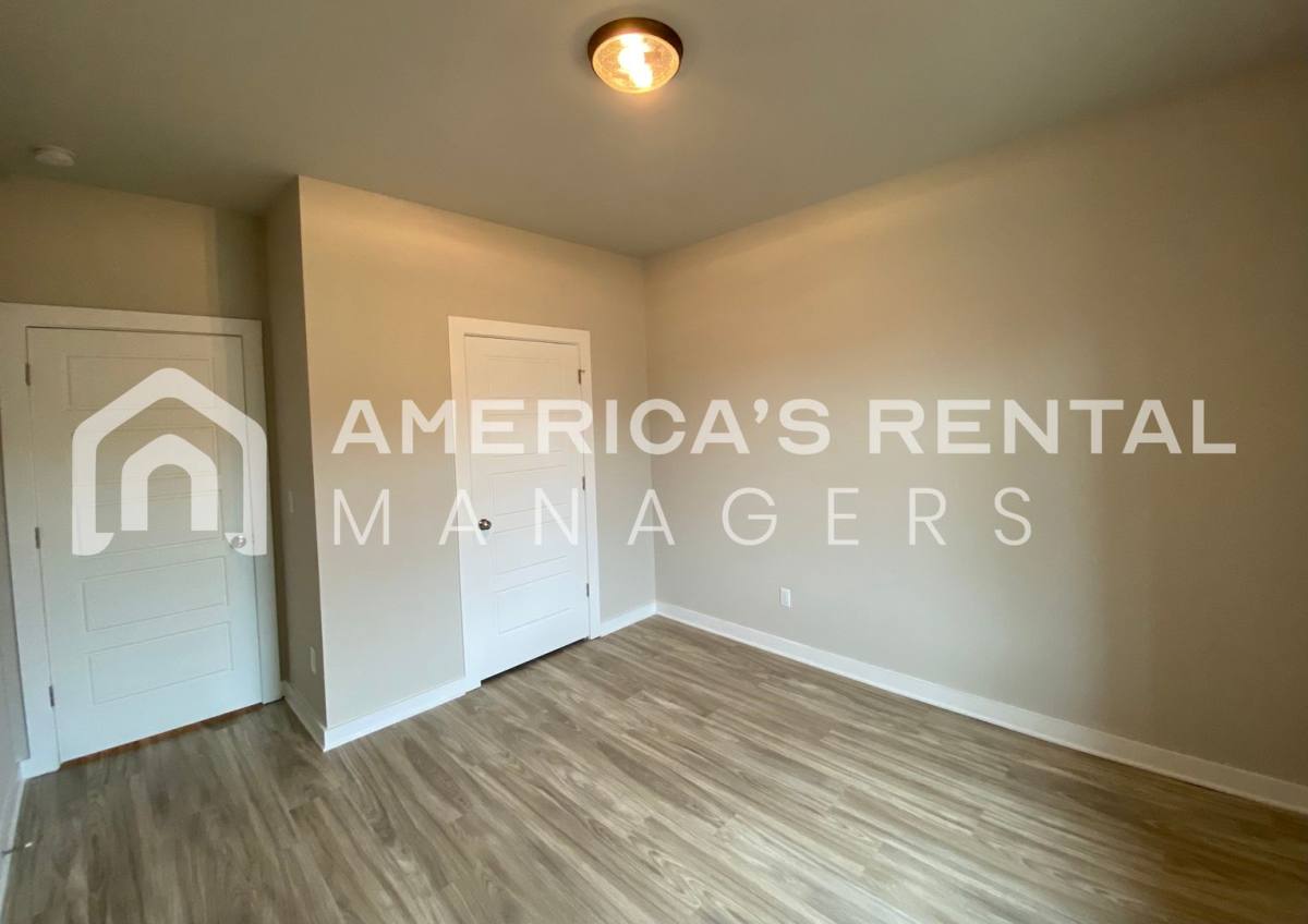 House for rent at 70 Ridge View Circle, Jemison, AL 35085