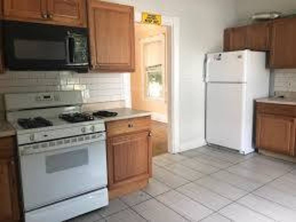 House for rent at 16 Pratt St #16, Allston, MA 02134