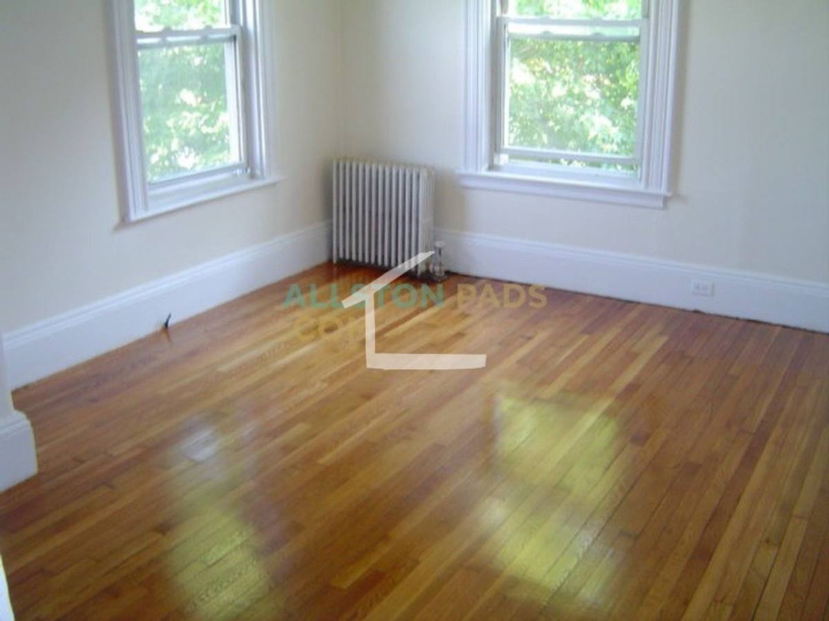 House for rent at 16 Pratt St #16, Allston, MA 02134