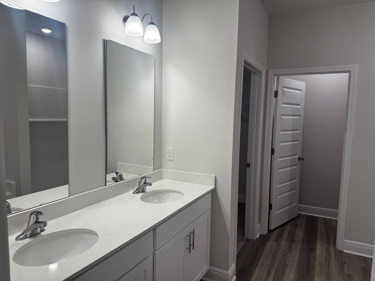 House for rent at 8057 Fir Tree Dr, Milton, FL 32583