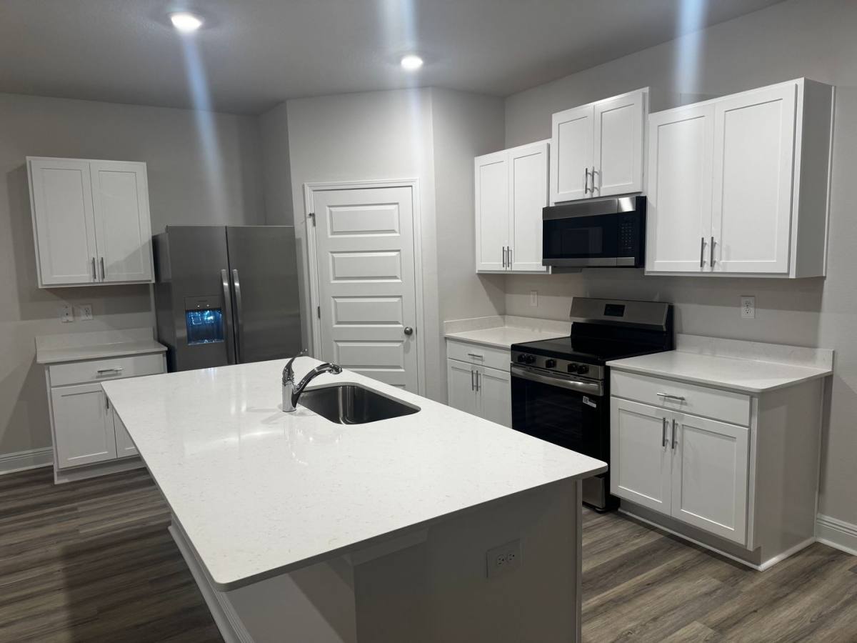 House for rent at 8057 Fir Tree Dr, Milton, FL 32583