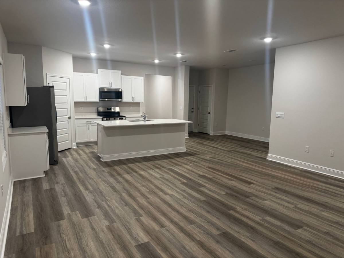 House for rent at 8057 Fir Tree Dr, Milton, FL 32583