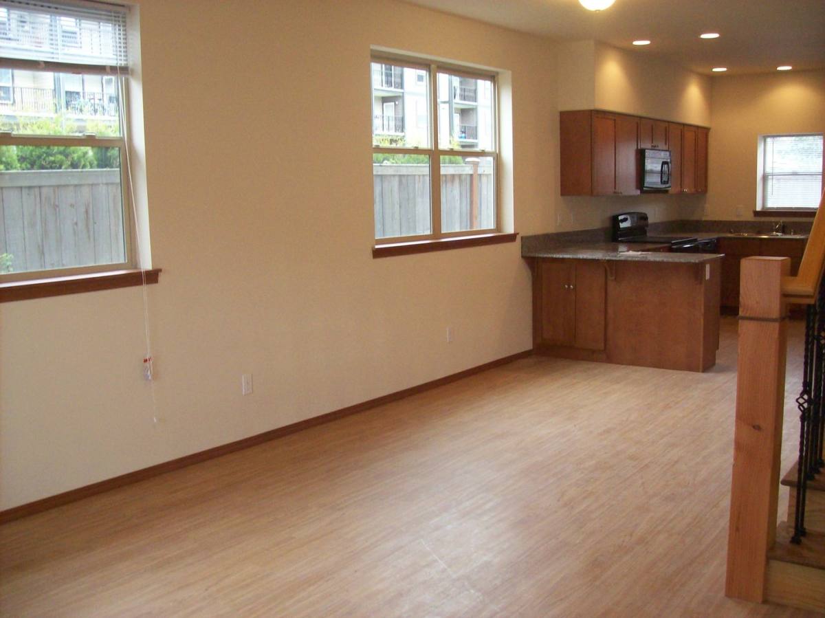 Apartment for rent at 610-624 32nd St, Bellingham, WA 98225