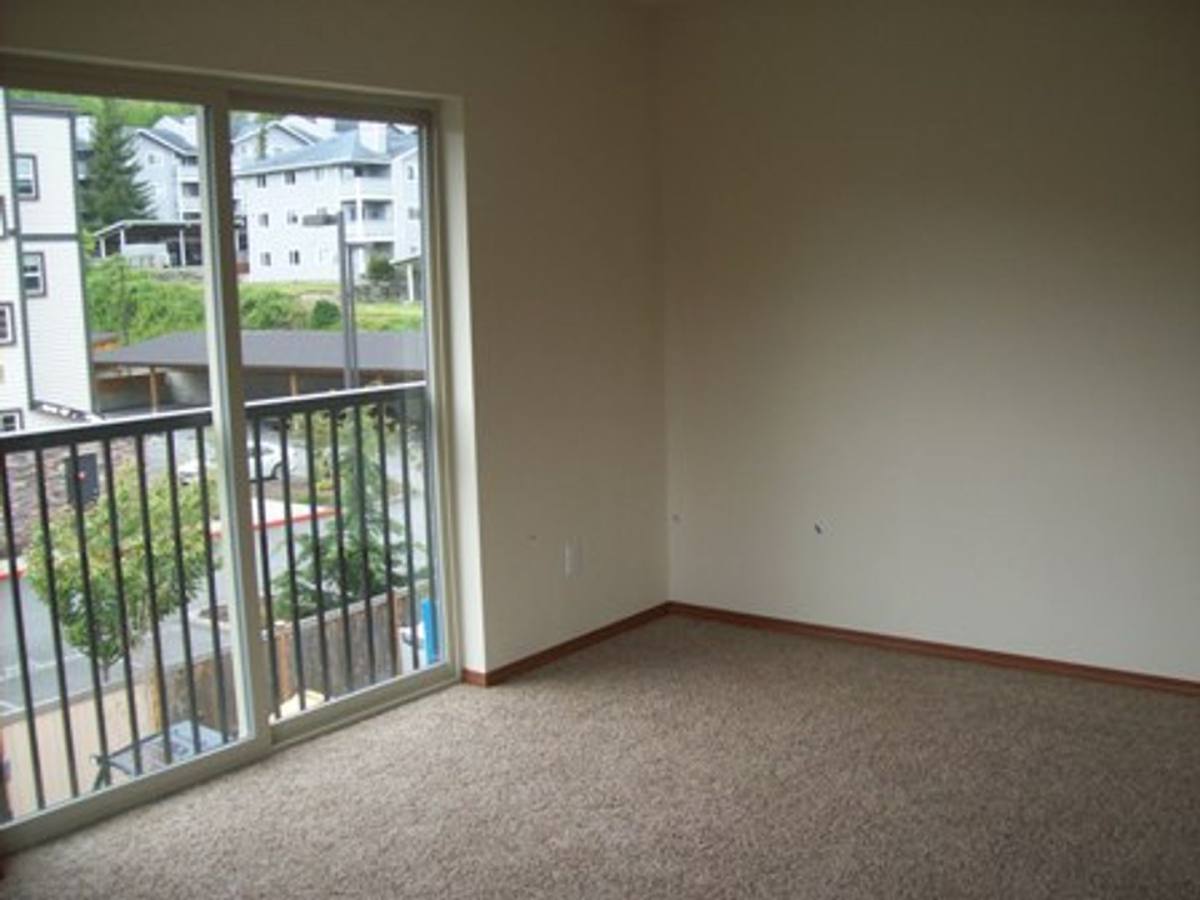 Apartment for rent at 610-624 32nd St, Bellingham, WA 98225