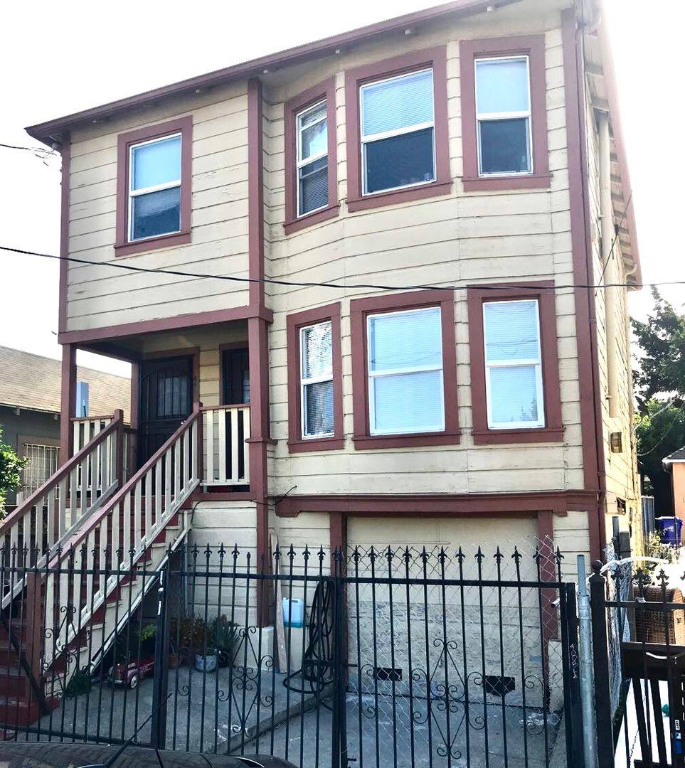 Apartment for rent at 444-448 20th St, Richmond, CA 94801