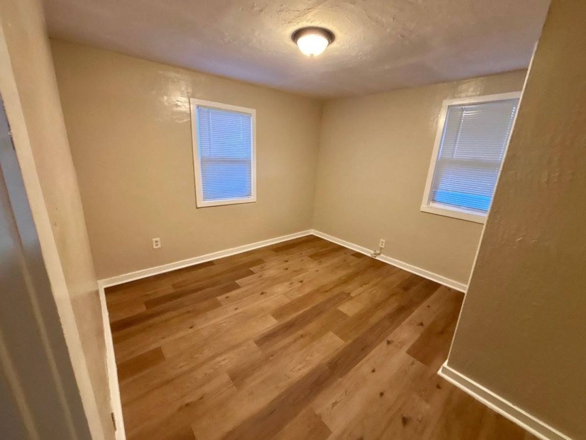 Apartment for rent at 1537 Truman St, Richmond, CA 94801