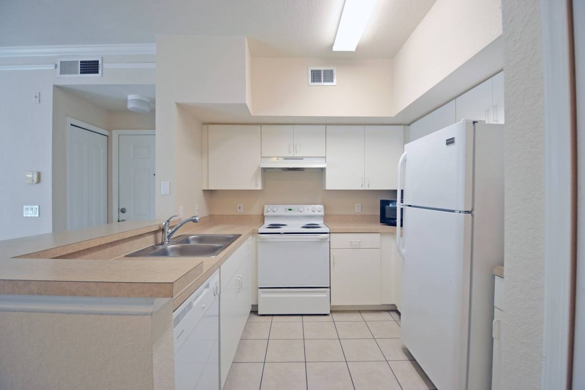 Condo for rent at 4142 Central Sarasota Parkway, Sarasota, FL 34238