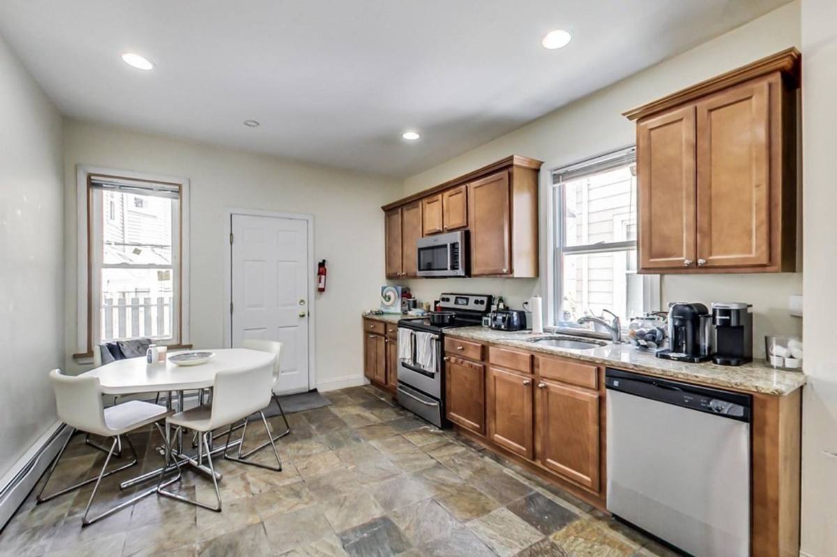 Apartment for rent at 38 Hillside St #2, Roxbury Crossing, MA 02120