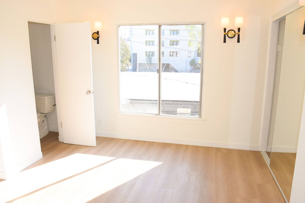 Apartment for rent at 818 Grant St, Santa Monica, CA 90405