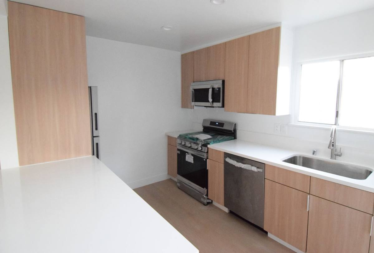 Apartment for rent at 818 Grant St, Santa Monica, CA 90405
