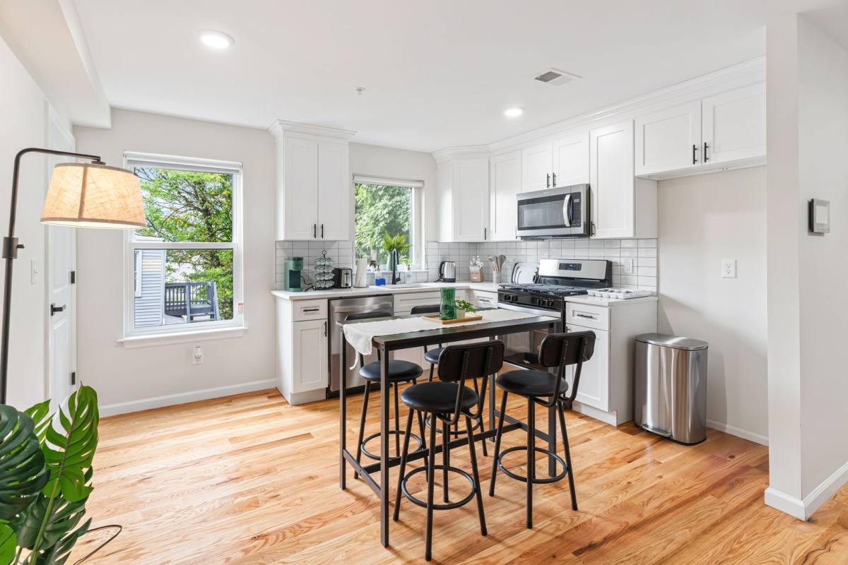 Apartment for rent at 549 S Orange Ave, Newark, NJ 07103