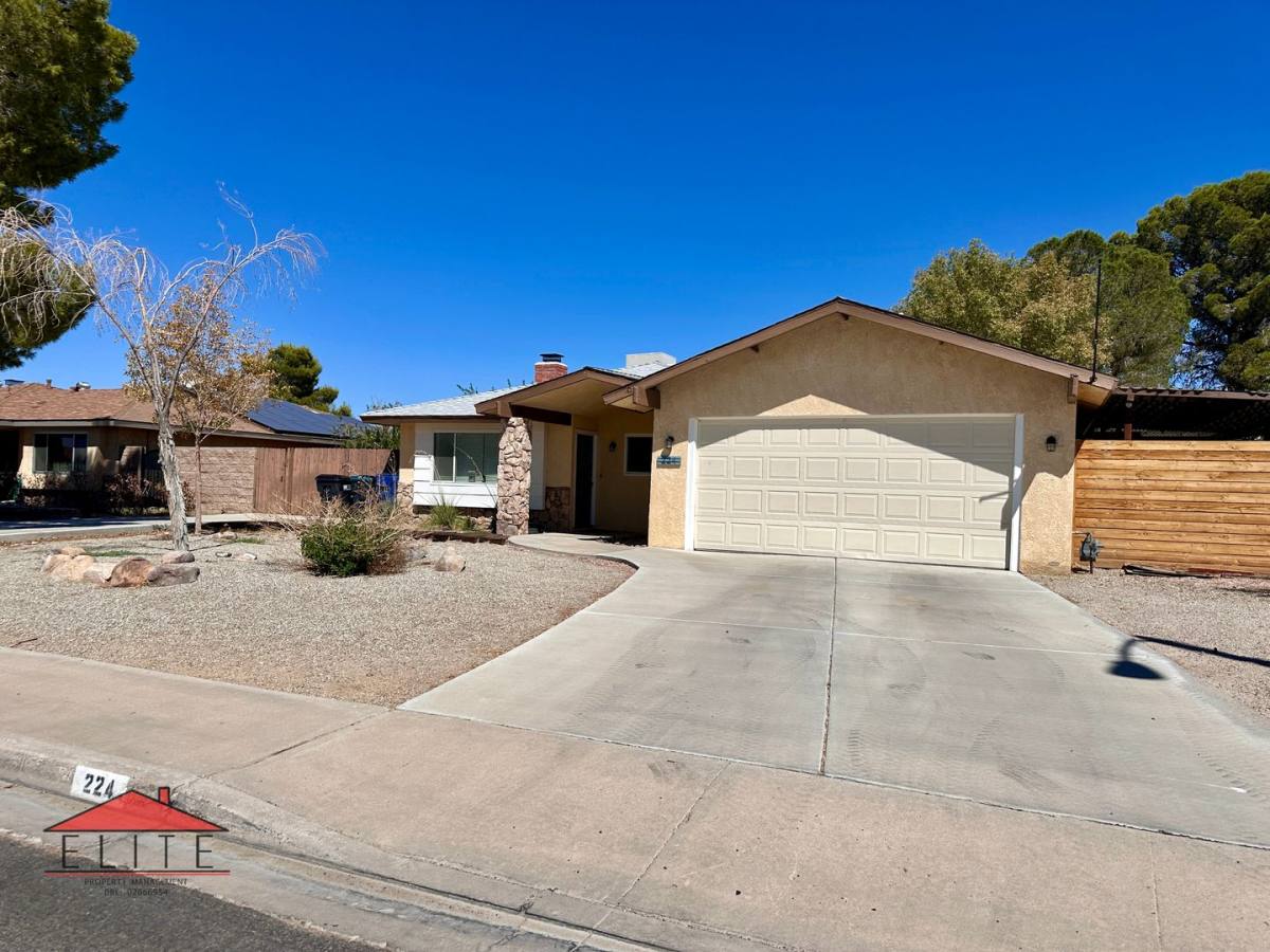 House for rent at 224 Larkspur St, Ridgecrest, CA 93555